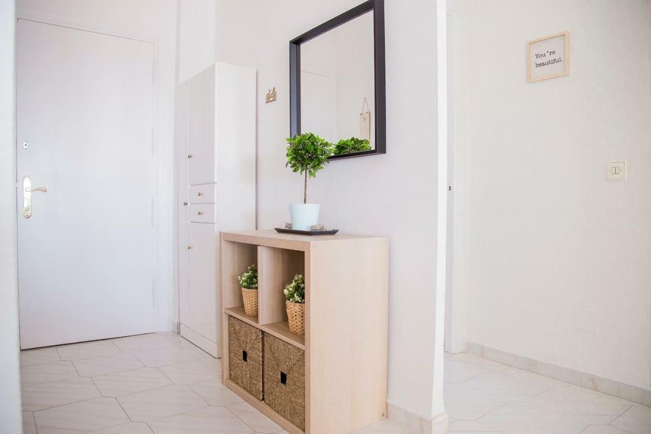 Cozy Apartment เบนัลมาเดนา ภายนอก รูปภาพ
